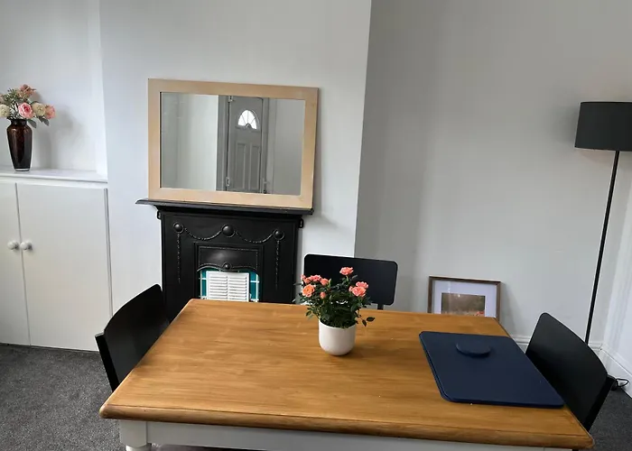 New Bilton House